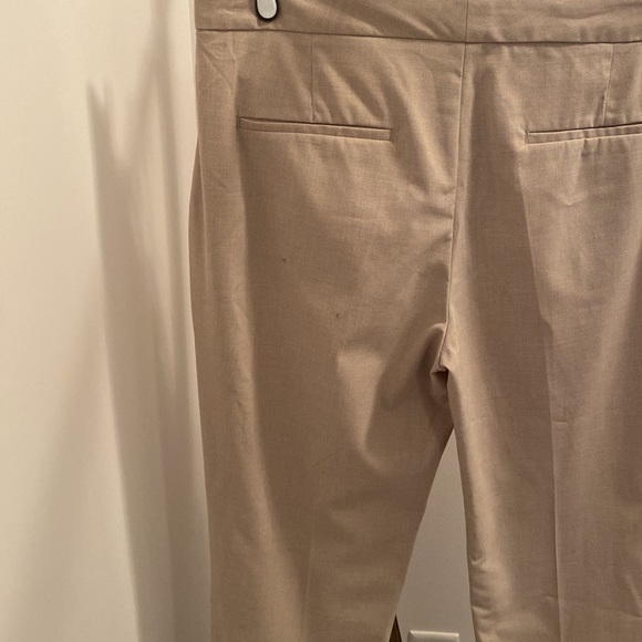 Zara - Picture 6 of 6